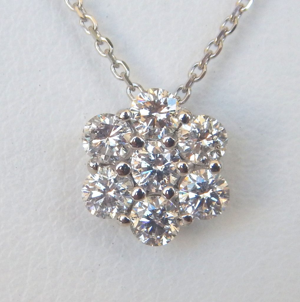 Stunning 7 Diamond Necklace – Boujee Ice