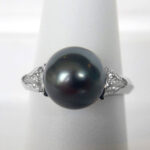 white gold tahitian pearl and diamond ring