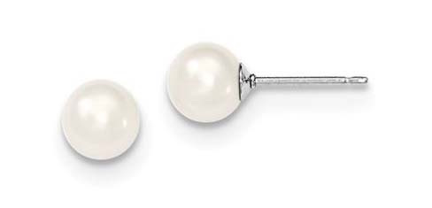 freshwater pearl studs