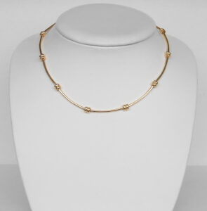 yellow gold necklace