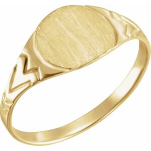 yellow gold signet ring