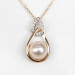 yellow gold akoya pearl and diamond pendant