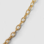 close up view of yellow gold chain