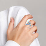 sterling silver blue dragonfly ring on finger