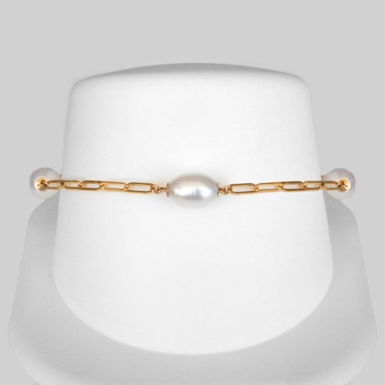 yellow gold pearl bracelet