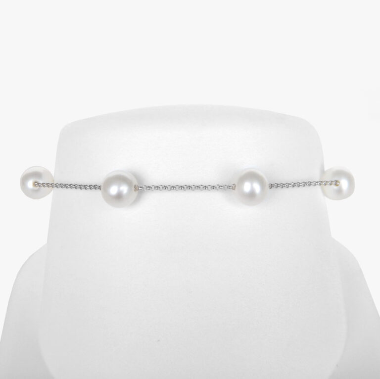 Click to view larger size white gold pearl bracelet