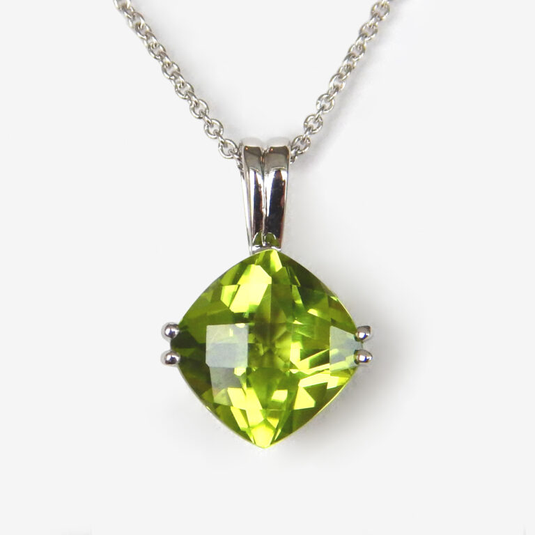 white gold peridot pendant