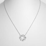 white gold diamond wreath necklace